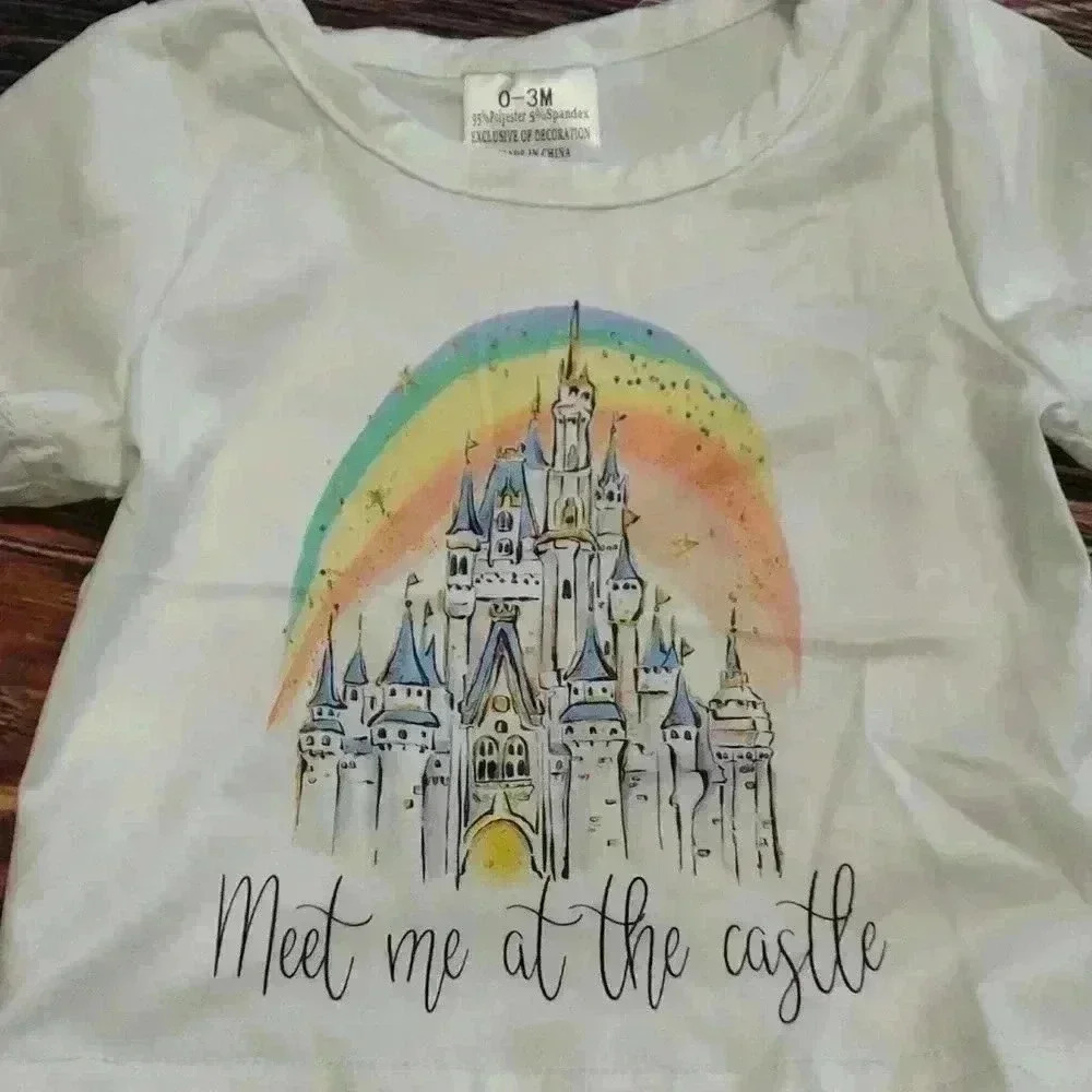 *New* Disney Castle Outfit for Baby - Picture 3 of 4